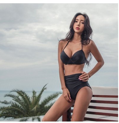 Bikini women’s two-piece suit