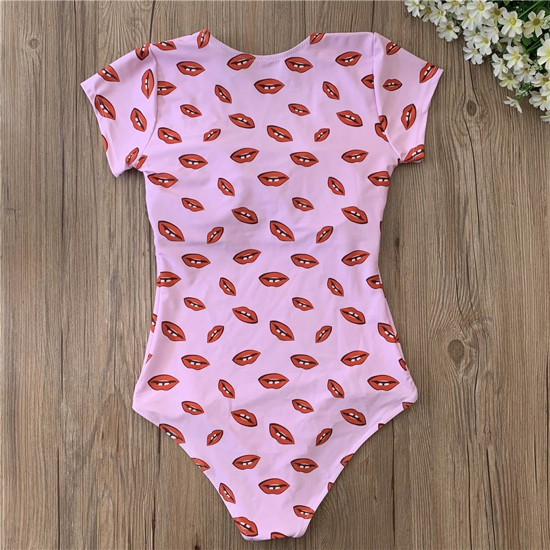 Red lips print bikini - Image 3