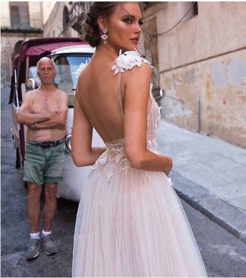 Open Back Light Wedding Dress - Image 7