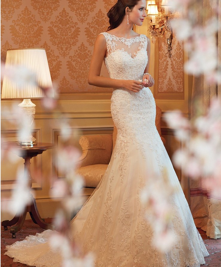 Fishtail Wedding Dress - Image 3