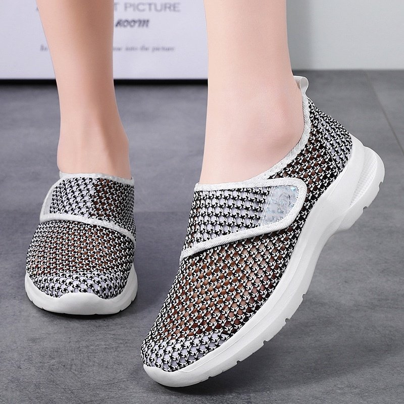 Summer Outdoor Mesh Slip-on Walking Shoes Breathable Casual Footwear - Image 6